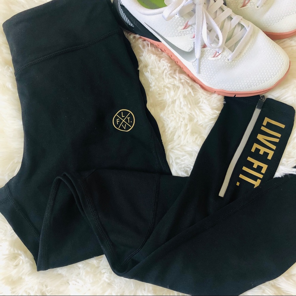 NWOT LVFT Leggings - Gold Logo